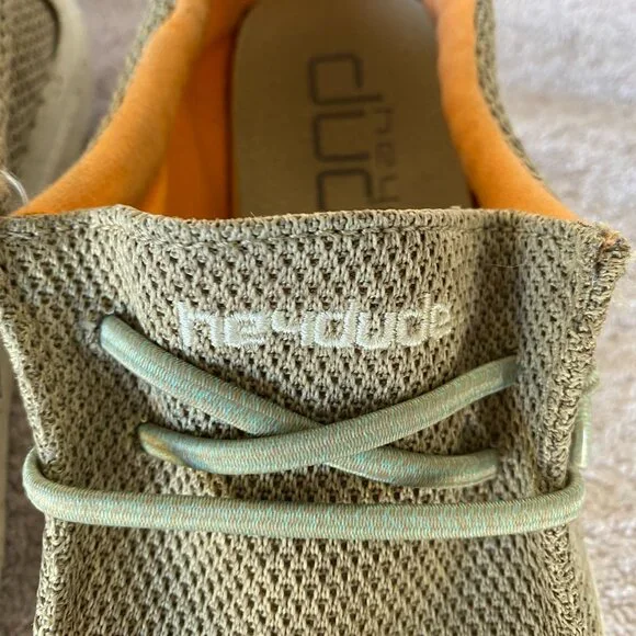 Hey Dude Wally Youth Sox Sahara Slip-On Shoes Size US Y2–L3 / EU 34 Tan - Picture 2 of 5